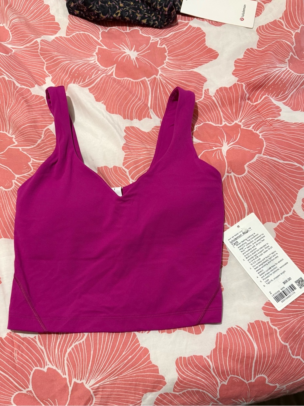 NWT woman’s size 2 lululemon Align Tank in Ripened Raspberry